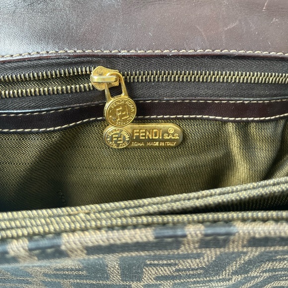 Fendi handbag - Picture 16 of 16